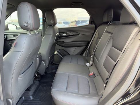 Used 2022 Chevrolet TrailBlazer RS image 10
