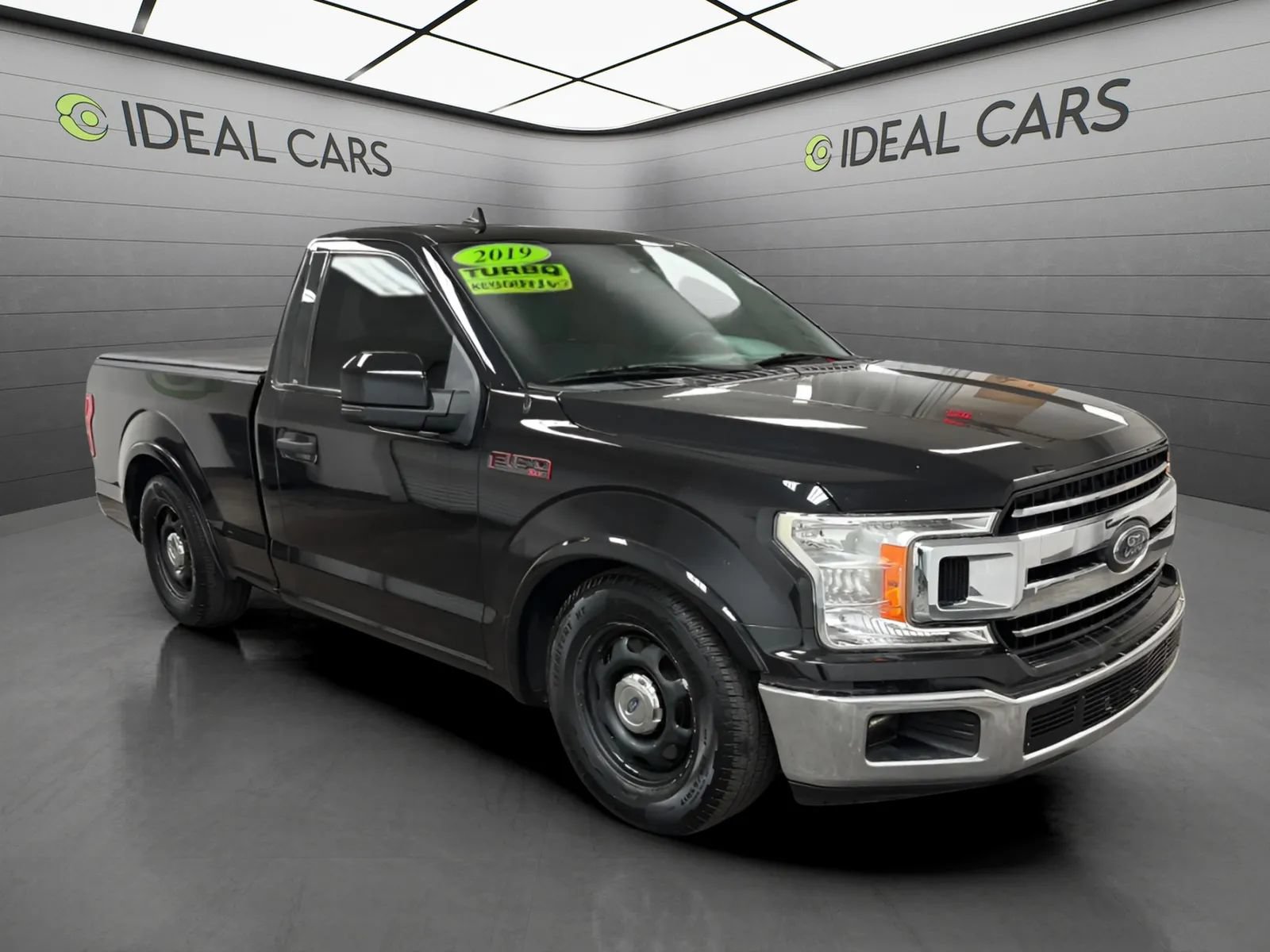 Used 2019 Ford F150 XLT w/ Equipment Group 301A Mid RWD image 3