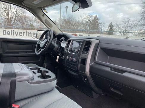 Used 2017 RAM 1500 ST w/ SXT Appearance Group image 14