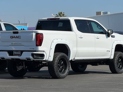 New 2026 GMC Sierra 1500 AT4 AWD/4WD image 5