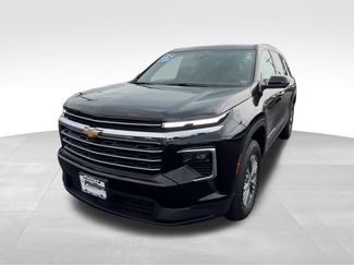 Certified 2025 Chevrolet Traverse LT w/ Driver Confidence Package AWD/4WD video 2