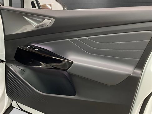 Used 2023 Volkswagen ID.4 Pro S image 73