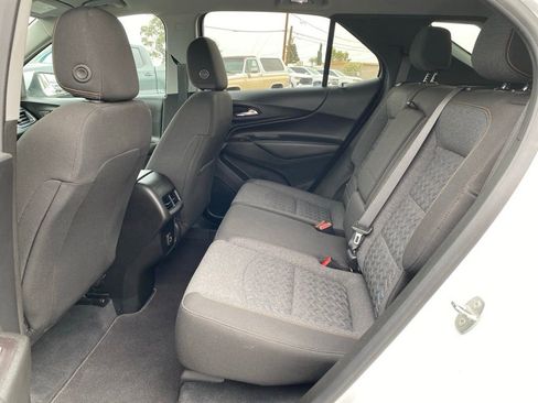 Used 2022 Chevrolet Equinox LT FWD image 21