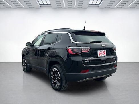 Used 2022 Jeep Compass Limited AWD/4WD image 6