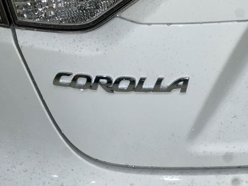New 2026 Toyota Corolla LE w/ LE Premium Package FWD image 7