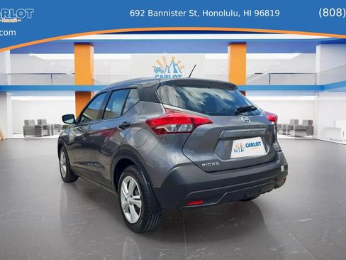 Used 2018 Nissan Kicks S FWD image 5