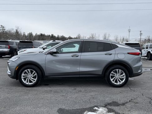 Certified 2025 Buick Envista Preferred w/ Convenience I Package image 8