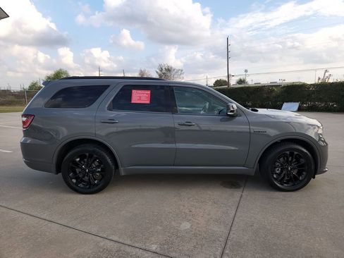 Used 2020 Dodge Durango R/T w/ Technology Group image 4