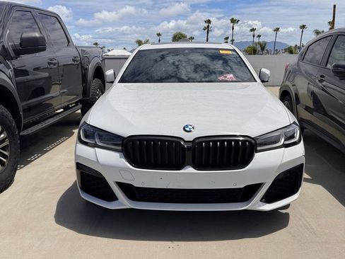Used 2021 BMW 540i w/ M Sport Package RWD image 2