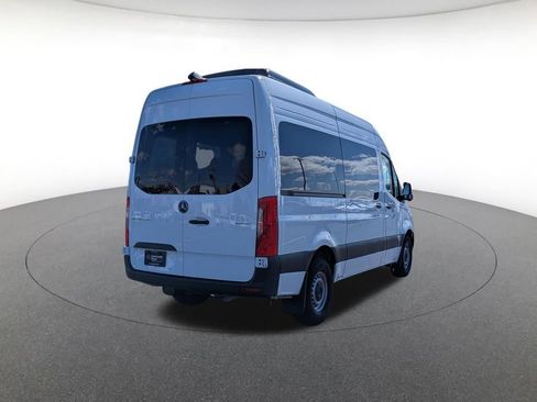 Used 2024 Mercedes-Benz Sprinter 2500 image 5