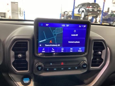 Used 2022 Ford Bronco Sport Outer Banks w/ Tech Package AWD/4WD image 9