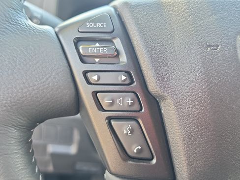 Used 2026 Nissan Frontier SV w/ All-Weather Content Package RWD image 13