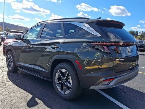 New 2026 Hyundai Tucson SEL image 3