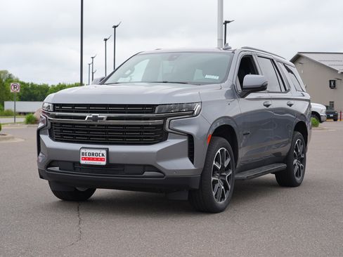Used 2021 Chevrolet Tahoe RST w/ Luxury Package AWD/4WD image 7