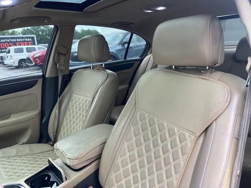 Used 2013 Hyundai Genesis 3.8 w/ Premium Pkg RWD image 10