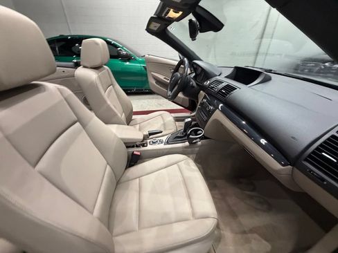 Used 2013 BMW 128i Convertible RWD image 40