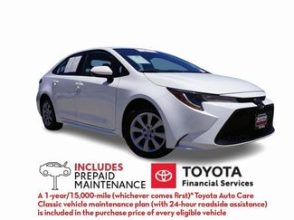 Certified 2022 Toyota Corolla LE image 1