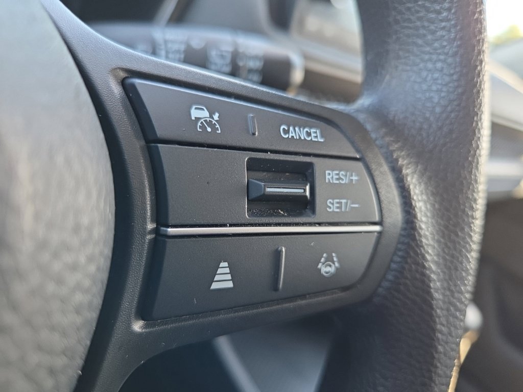 Used 2023 Honda CR-V LX image 31