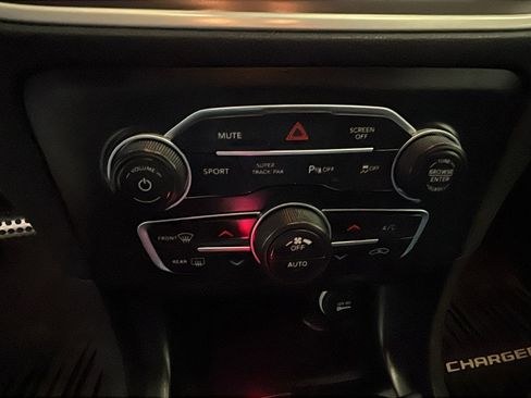 Used 2021 Dodge Charger GT w/ Navigation & Travel Group image 29