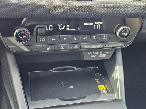 New 2026 Subaru Outback Limited AWD/4WD image 23