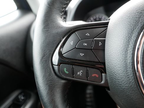 Used 2020 Jeep Renegade Altitude AWD/4WD image 28