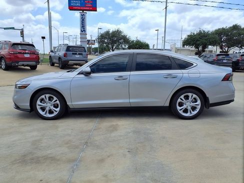 Used 2025 Honda Accord LX image 4