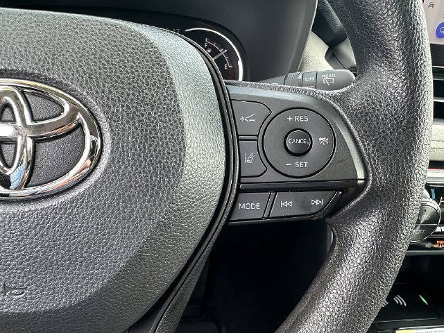 Certified 2024 Toyota RAV4 XLE w/ Convenience Package FWD image 28