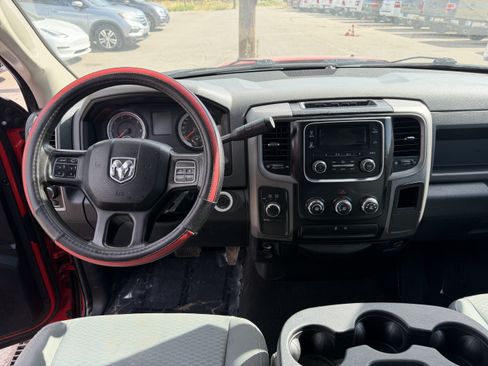 Used 2016 RAM 1500 ST w/ SXT Appearance Group AWD/4WD image 12