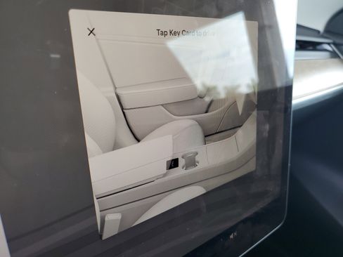 Used 2023 Tesla Model Y Long Range AWD/4WD image 30