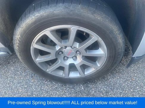 Used 2018 GMC Yukon XL Denali RWD image 16