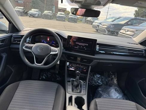 Used 2026 Volkswagen Jetta S FWD image 27