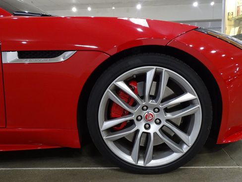 Used 2016 Jaguar F-TYPE R AWD/4WD image 34