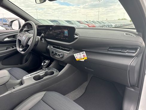 New 2026 Buick Envista Preferred FWD image 35