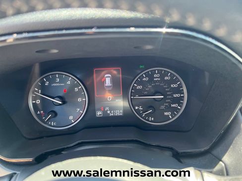 Used 2024 Subaru Outback Premium AWD/4WD image 14