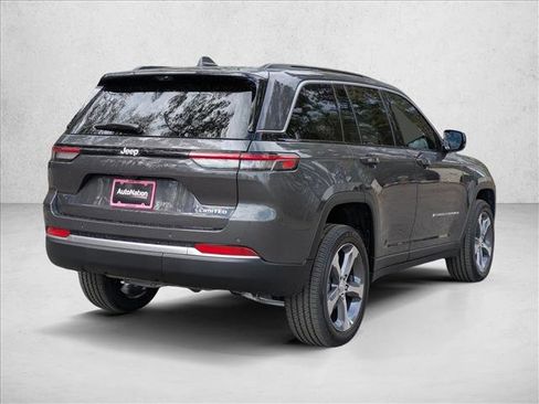 New 2026 Jeep Grand Cherokee Limited image 2