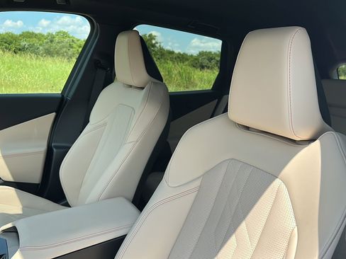 New 2026 BMW X3 xDrive30 w/ Convenience Package image 11