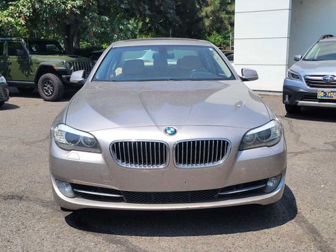Used 2011 BMW 535i Sedan RWD image 8