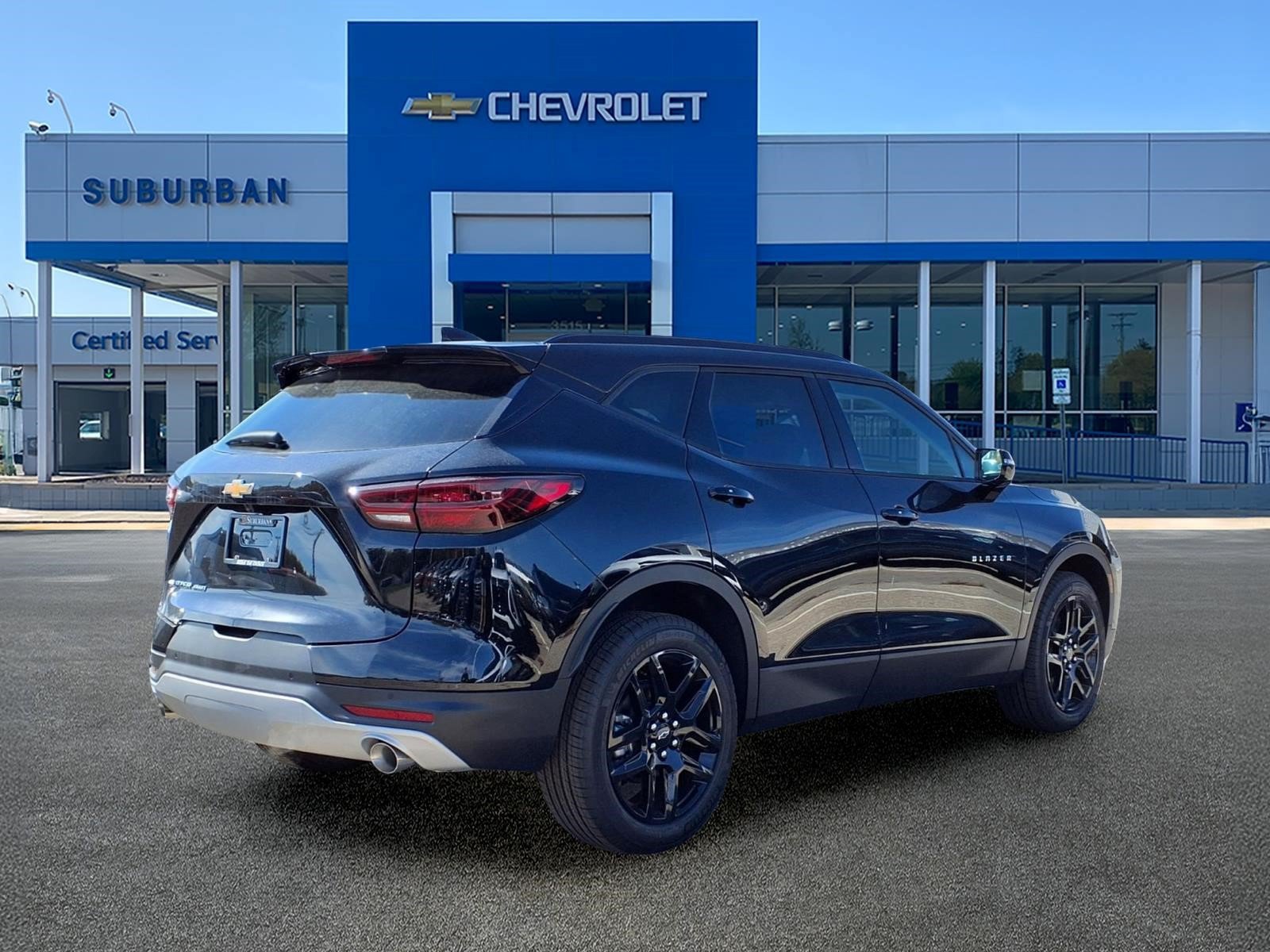 New 2026 Chevrolet Blazer LT w/ LPO, Floor Liner Package AWD/4WD image 4
