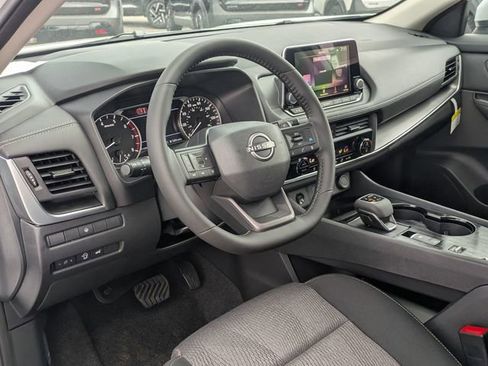 New 2026 Nissan Rogue SV FWD image 32