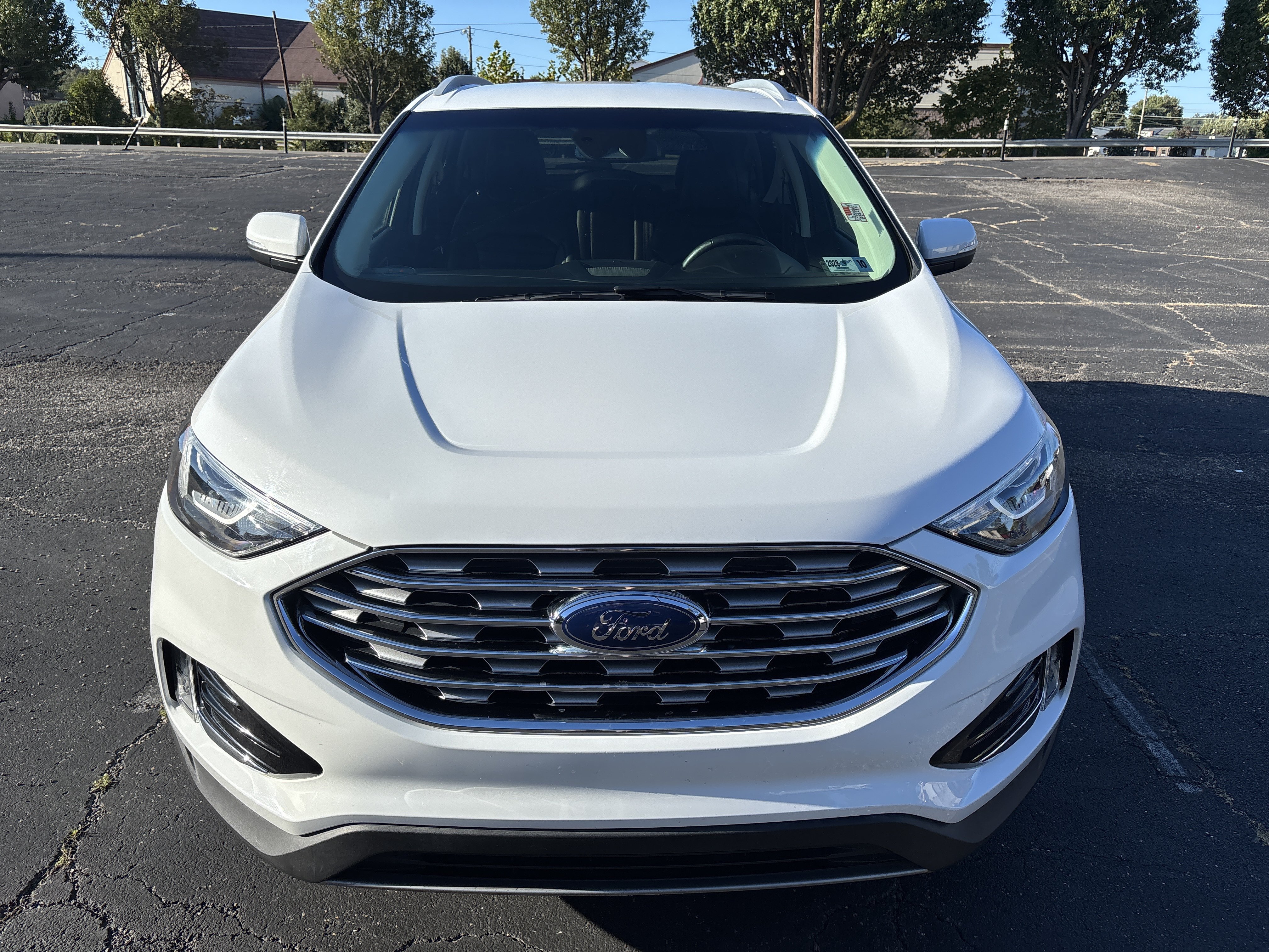 Used 2020 Ford Edge SEL w/ Convenience Package AWD/4WD image 2