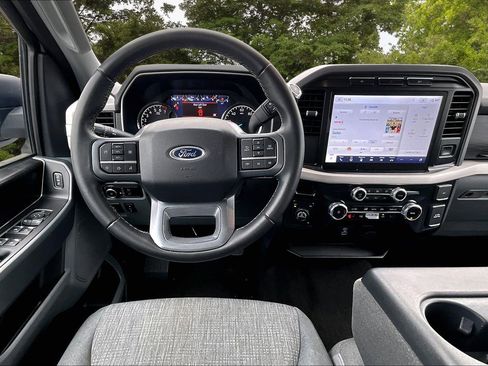 Used 2023 Ford F150 XLT w/ Equipment Group 302A High image 9