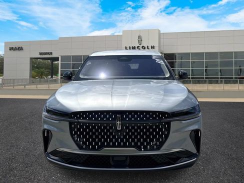 Certified 2024 Lincoln Nautilus Premier AWD/4WD image 7