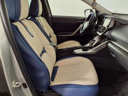 Used 2024 Mitsubishi Eclipse Cross ES image 9