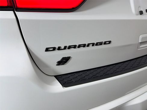 Used 2024 Dodge Durango SXT w/ SXT Blacktop Group AWD/4WD image 39