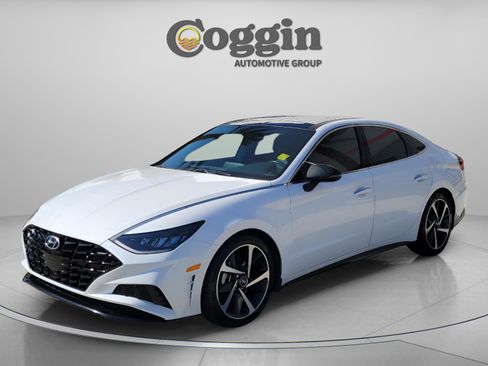 Used 2022 Hyundai Sonata SEL Plus FWD image 1