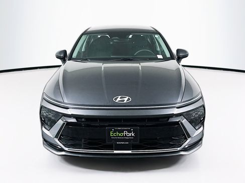 Used 2024 Hyundai Sonata SEL FWD image 2