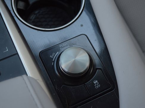 Used 2021 Lexus RX 350 FWD w/ Accessory Package image 28