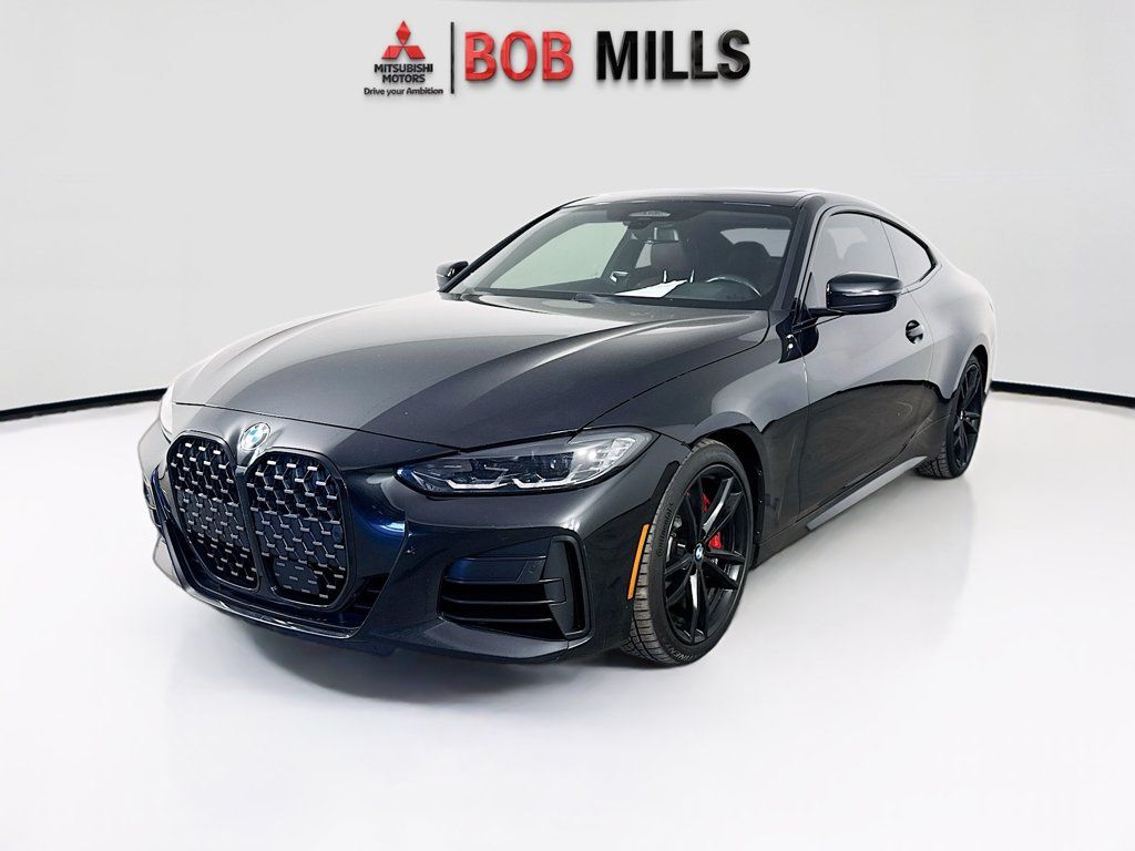 Used 2022 BMW M440i Coupe RWD image 3