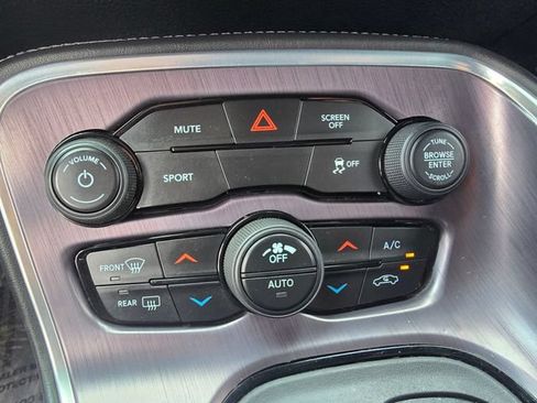 Used 2018 Dodge Challenger R/T RWD image 16