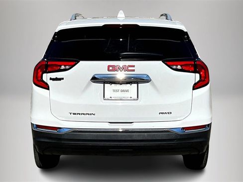 Certified 2020 GMC Terrain SLT image 7